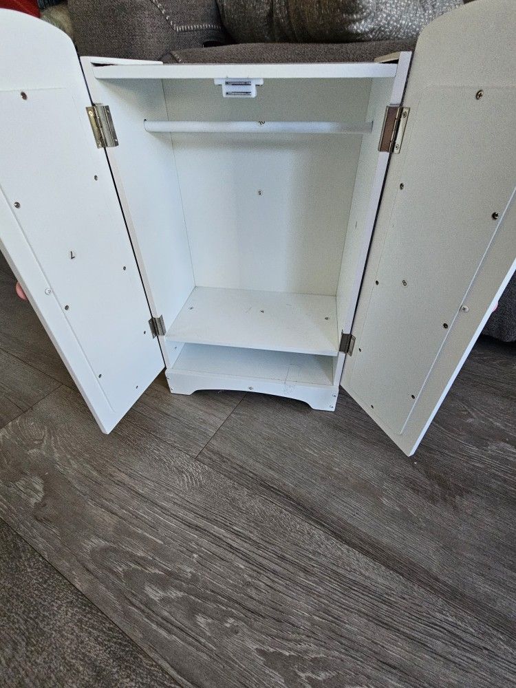 Closet For American Girl Dolls
