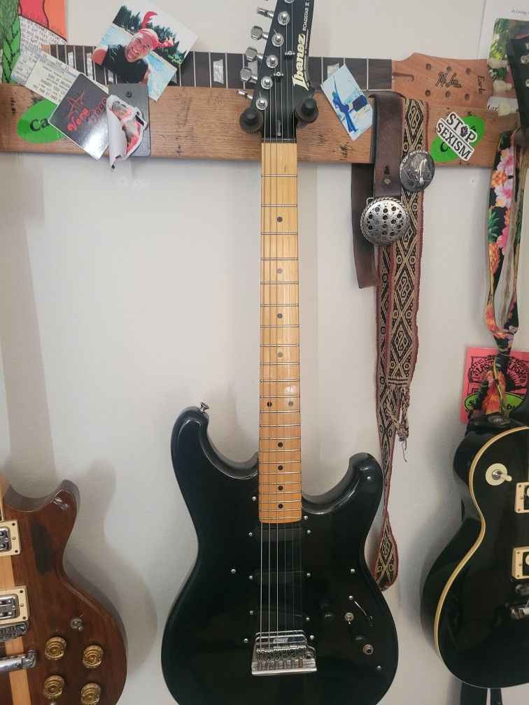 1985 Ibanez Roadstar II RS-135 Stratocaster copy