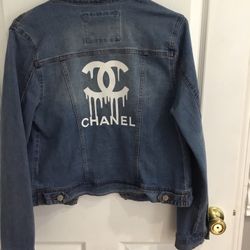 WOMENS CHANNEL INSPIRED DENIM JACKET - SIZE SMALL