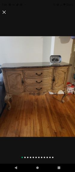 Sideboard Buffet/With Mirror 