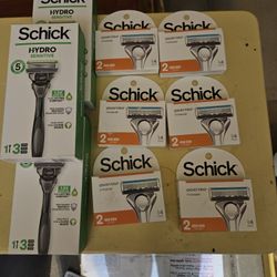 Schick Razor And Refills