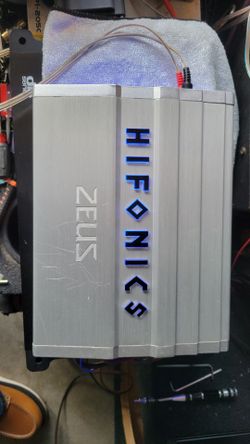 2400 watts hifonics amplifier