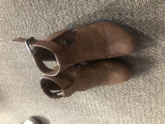 Brown girls boots