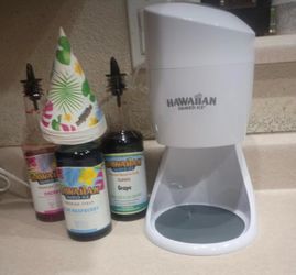 Hawaiian Shaved Ice Machine Kit - includes Cups, Straws, Pourers, Ice Molds