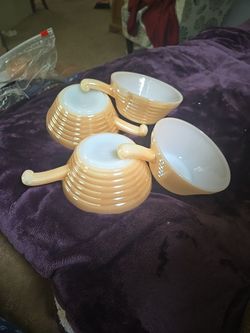 4 Set Vintage Fire King Peach Lusterware Beehive Handled Soup Bowls USA