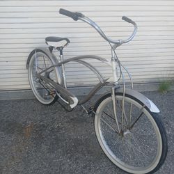 Men's 26" gray Electra deluxe 3 speed beach cruiser