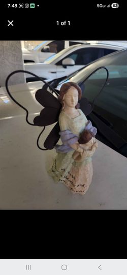 Mother daughter's love Figurine