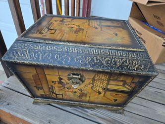 Asian Deco Small Chest