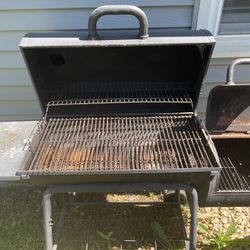 Grill/smoker