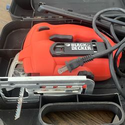 Black And Decker Saw 