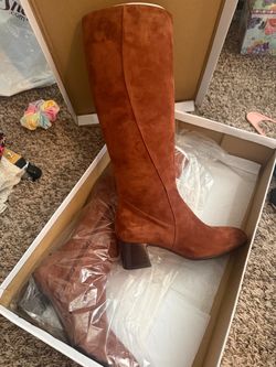 Luxury Boots size 7