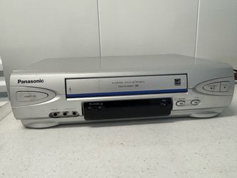 Panasonic PV-V4524S 4-Head Hi-Fi Stereo VCR Player - Tested & Works