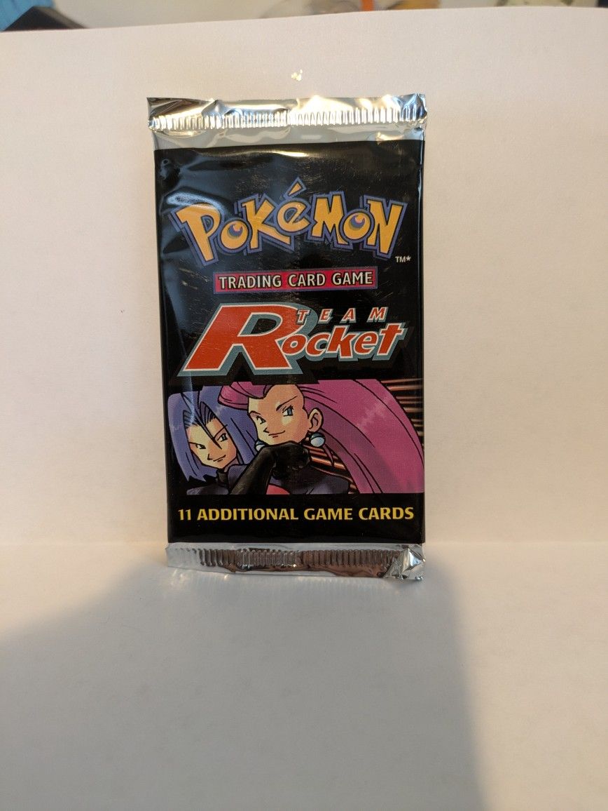 1999 Team Rocket Booster Unlimited Edition Very Rare!