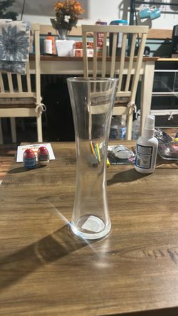 Flower vase