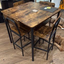 Kitchen Table With Chairs 