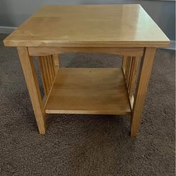 3 End Tables