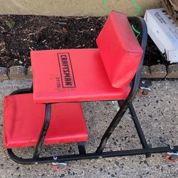 (LIKE NEW)CRAFTSMAN ROLLING CREEPER