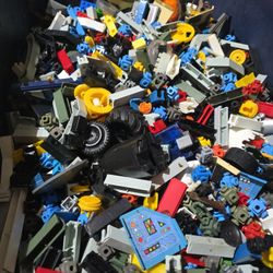 Bin Full Of "Construx"