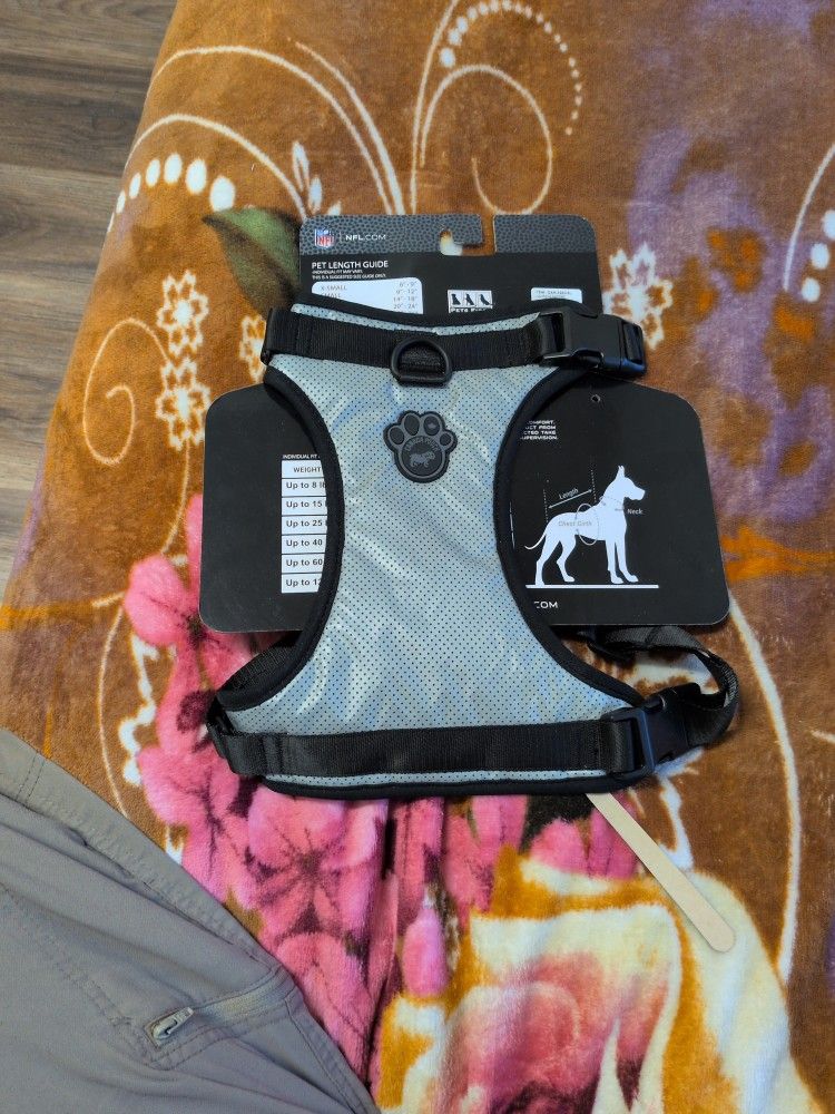 PET WEAR