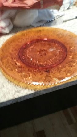 VINTAGE SANDWICH GLASS