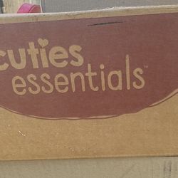 Cuties Essentials Size #7 Asking $35.00