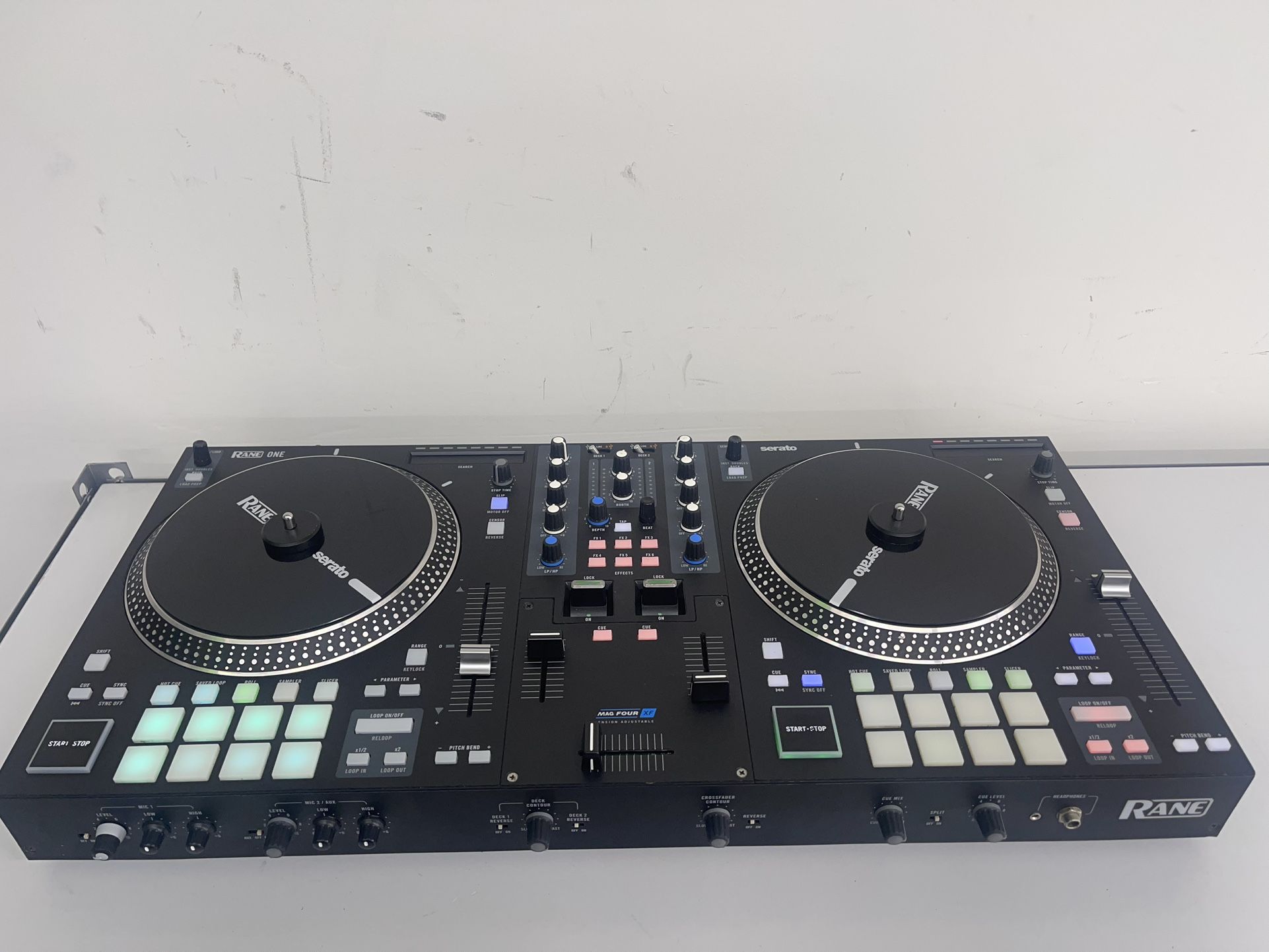 RANE ONE Professional Motorized DJ Controller for Serato DJ Pro Excellent