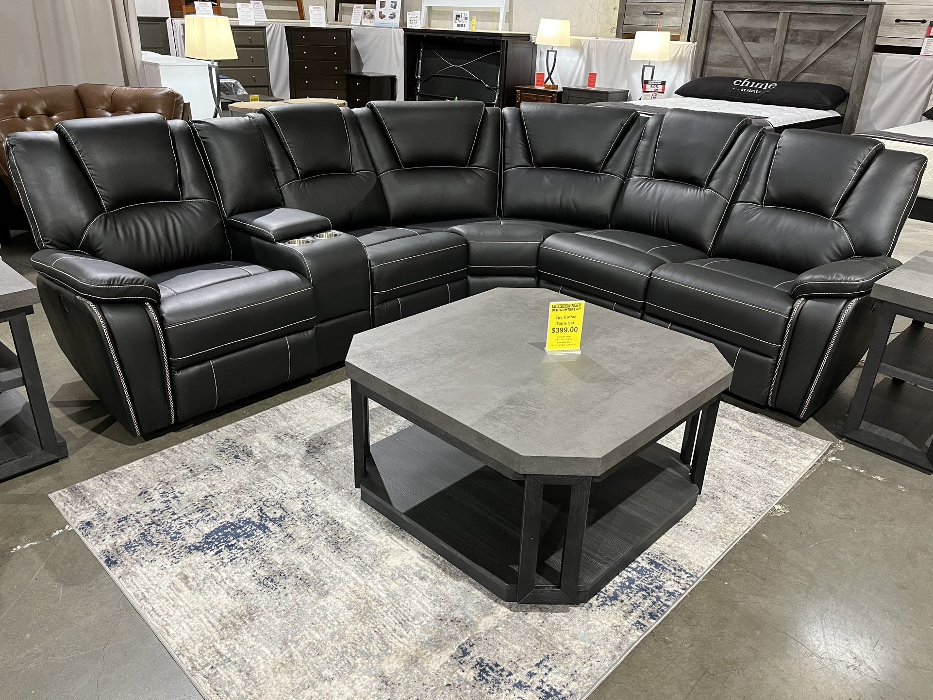 Power Reclining Sectional 