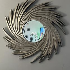 Silver Wall Decor Mirror (Value City Furniture)