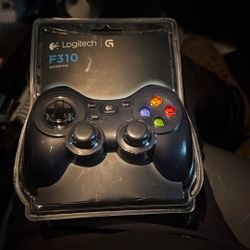 F310 Gamepad 2 For 45$