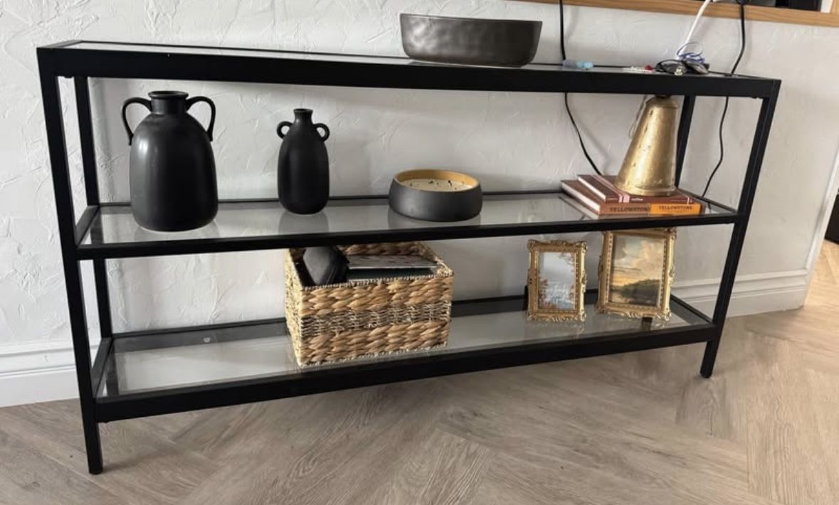Entry table