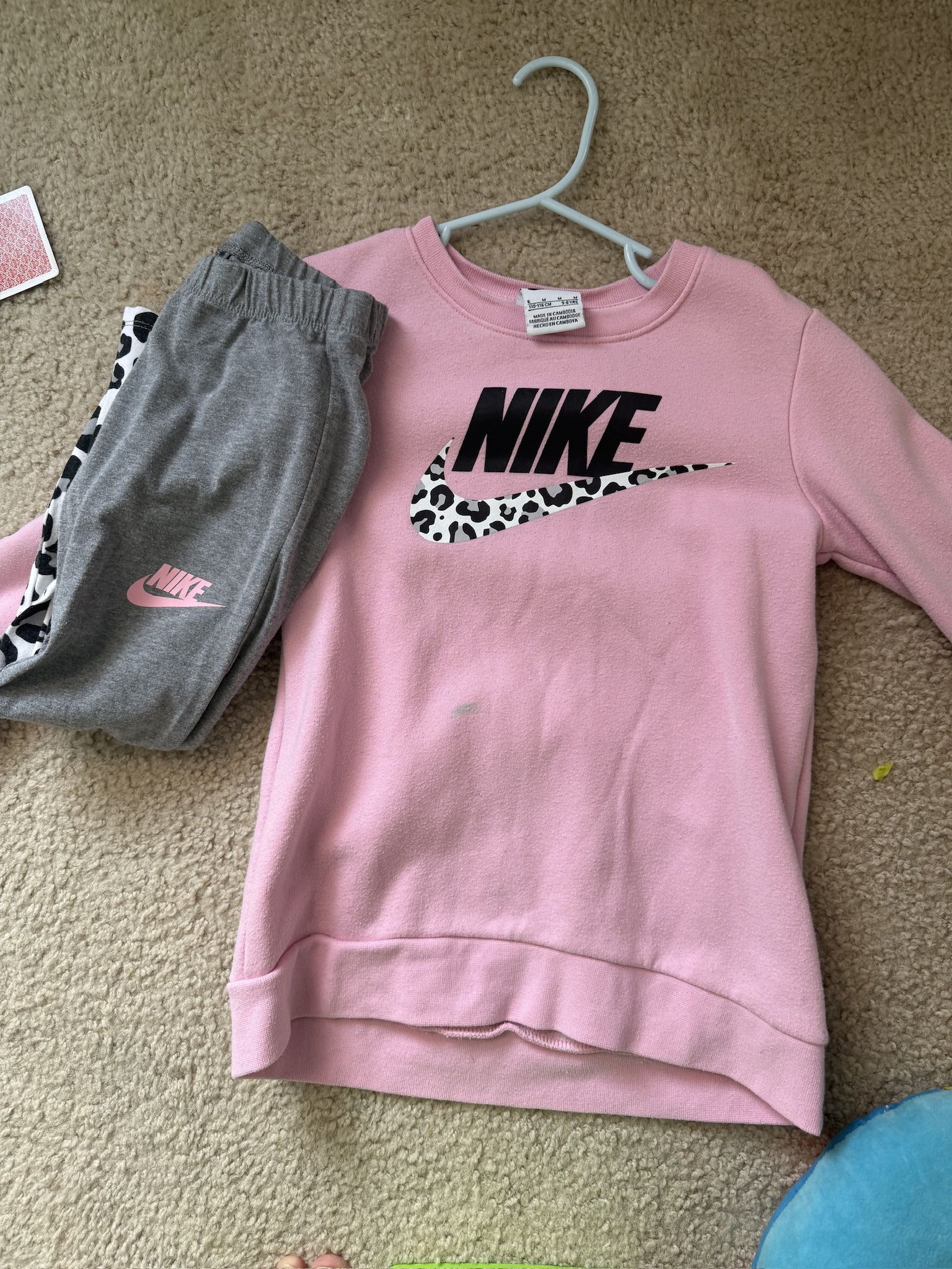 Little Girls 6x Pink And Grey Nike Outfit 