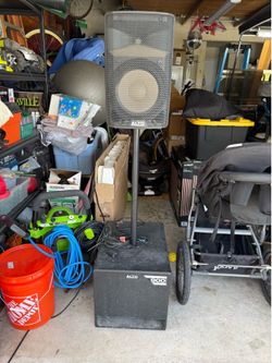 Used Alto TX210 Powered Speakers and Alto TX212S 900W 12" Powered Subwoofer