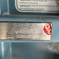 Vertical Baler 