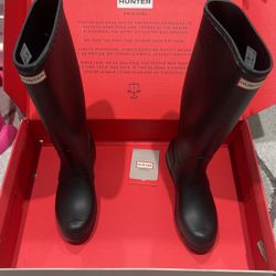 Hunter Rain Boots Size 8