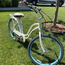 Schwinn Legacy Bike-Bicicleta Chowchilla