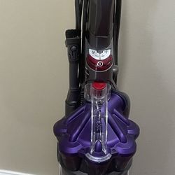 Dyson DC28 Animal Air Muscle Multi-Floor Bagless Cyclone Upright Vacuum 