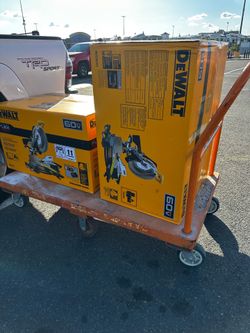 Dewalt Flex Volt miter saw with battery 9.0Ah & charger