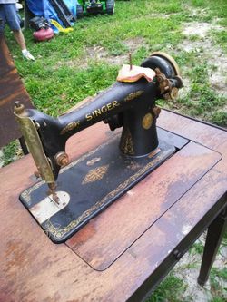 Antique Singer with sewing table
