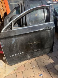 Chevrolet impala left driver LH door