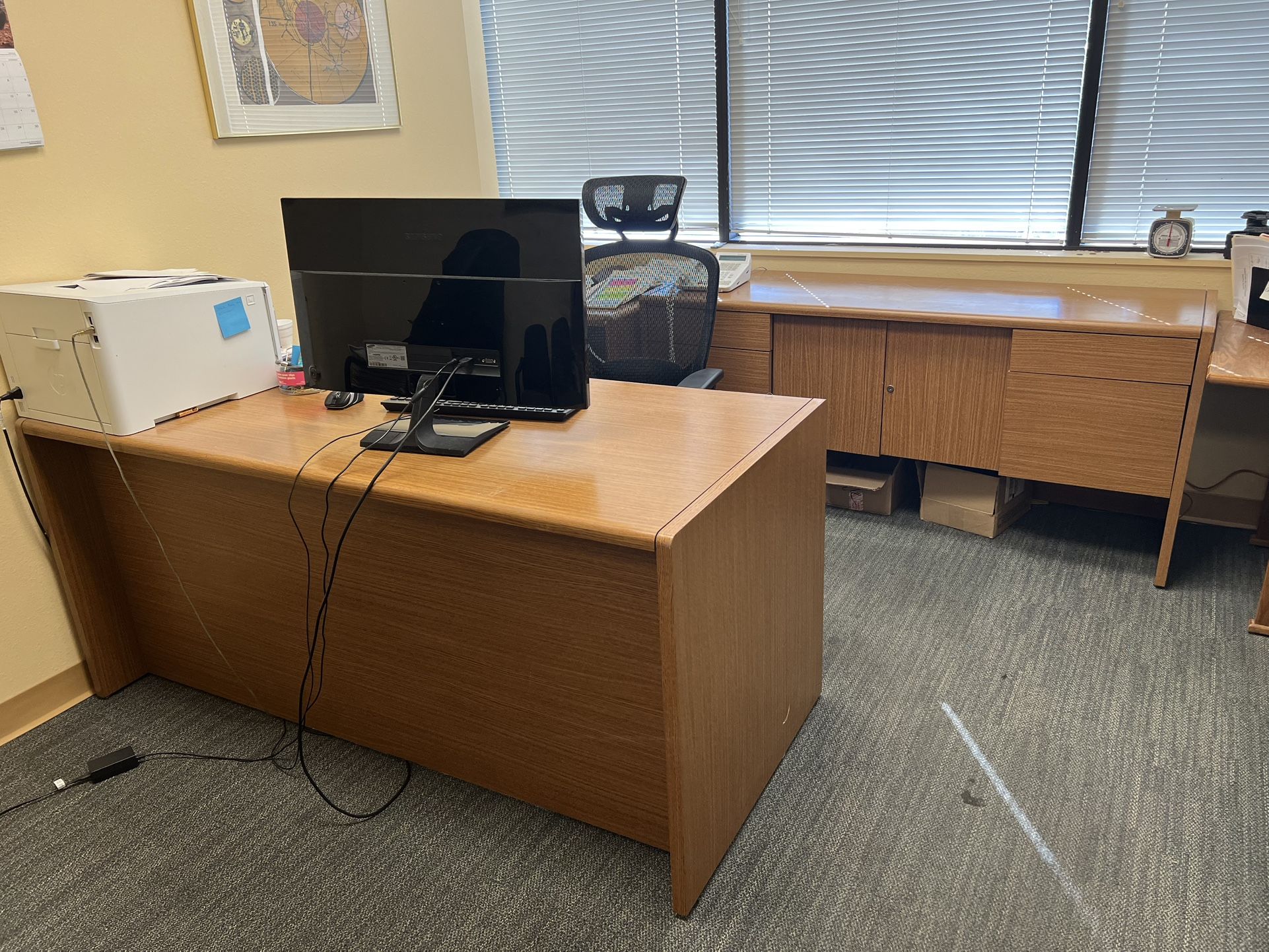 Oak Office desk- 4 Drawers