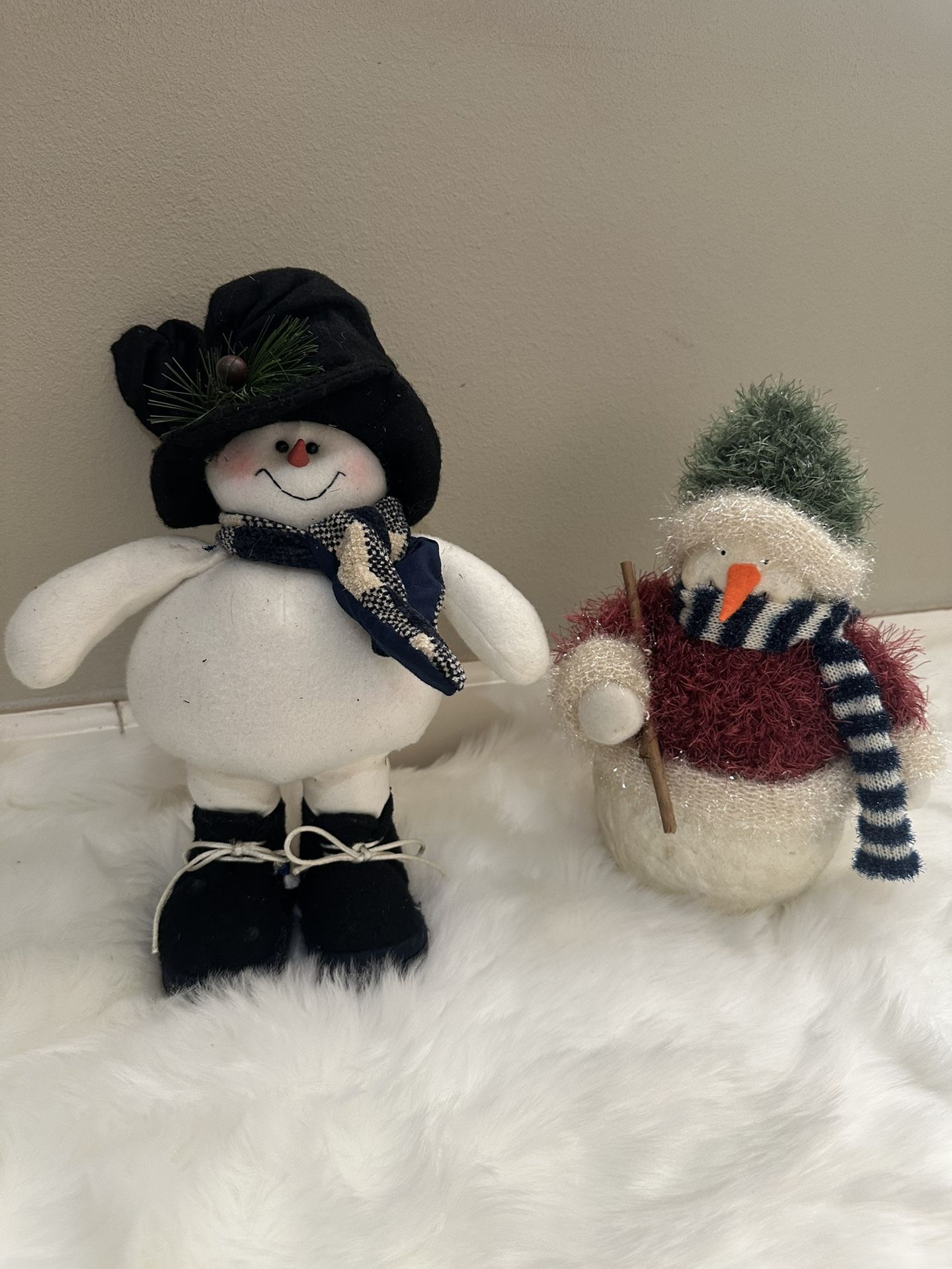 2 snowmen⛄️☃️