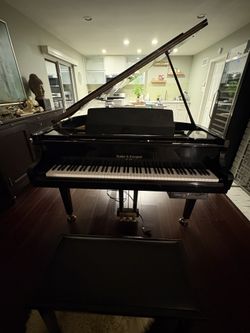 Kohler & Campbell Baby Grand SKG-500