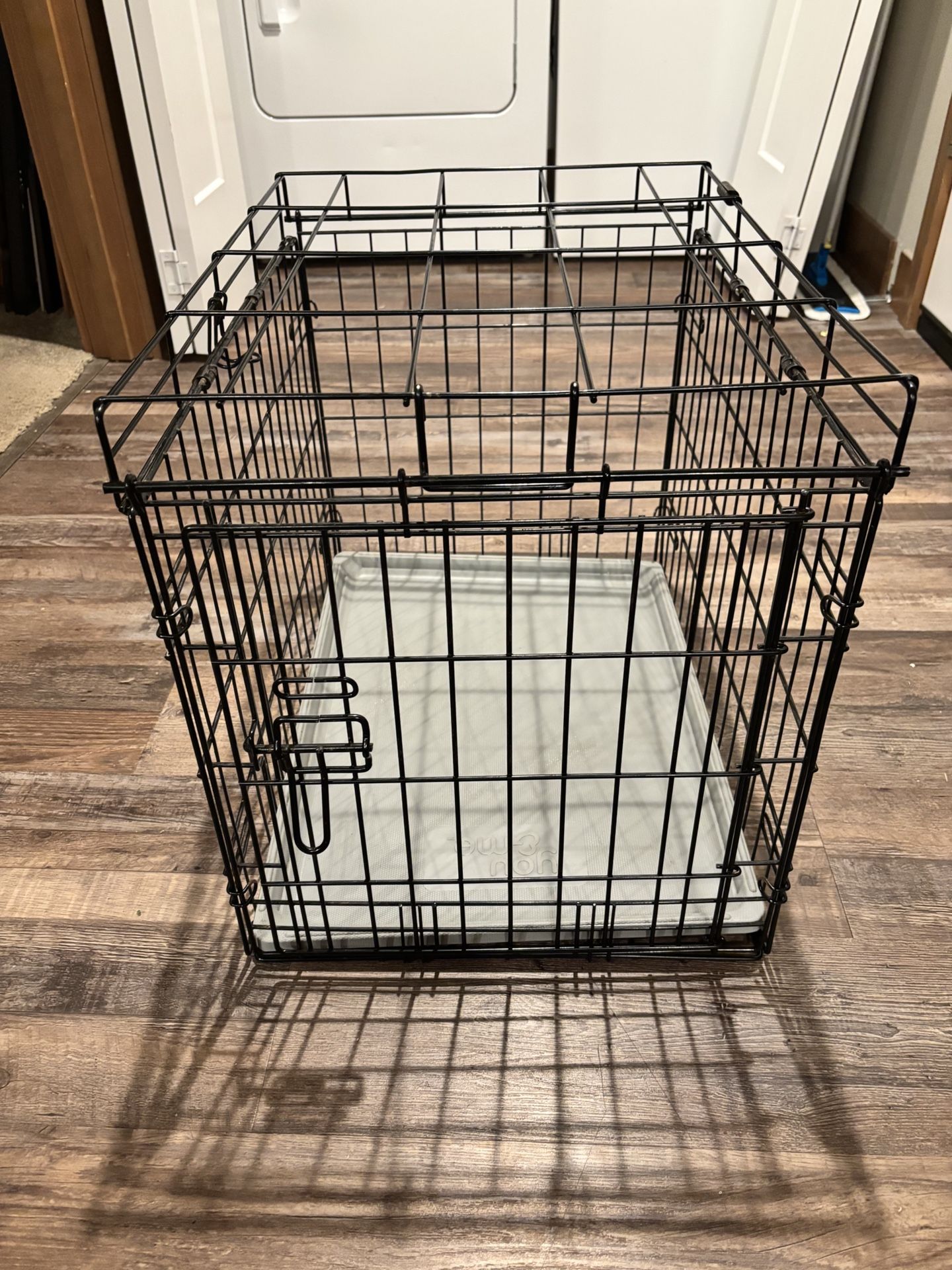 Dog Cage 20” In Tall 18” In Wide 25” Long