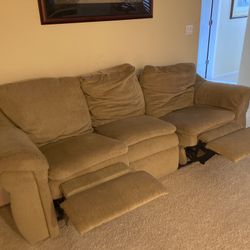 couch with built in recliners