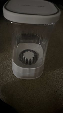 Gardner Pet Automatic Gravity Food Feeder