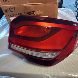 2020-2022 BMW RIGHT TAILLIGHT 