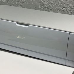 Cricut Maker 3 w/ Blades, Tools, Vinyl, and Accessories