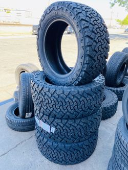 LT265/75R16 10 ply 4 new tires all terrain