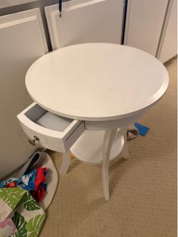 White round side table