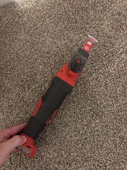 Milwaukee tools, prices vary